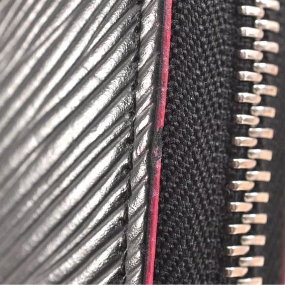 🩷Louis Vuitton Black/Pink Epi Zippy Long Wallet/Purse |PRELOVED | RARE!!🩷🖤🩷 - Picture 15 of 16